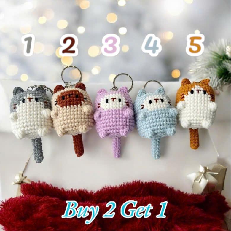 Crochet Cat Keychain: Handmade Cotton Amigurumi Keyring