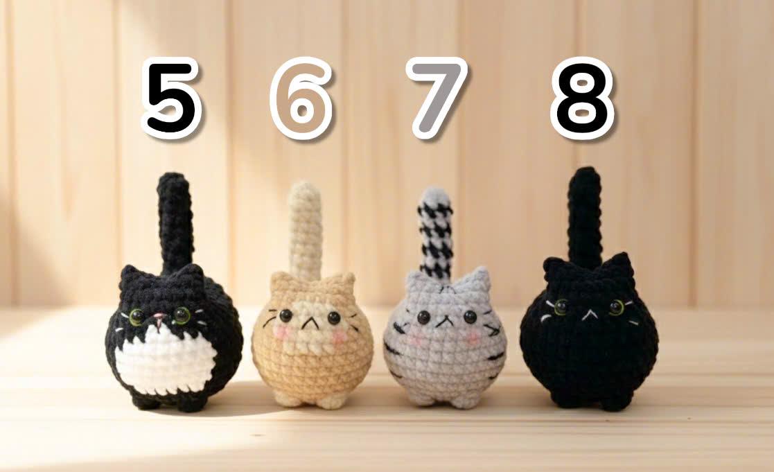 Crochet mini cat keychain, Cute Gift for Cat Lovers, Crochet Cat Stuffed Animal ,soft chubby kitty, Car Keyring, Bag Decoration, Amigurumi