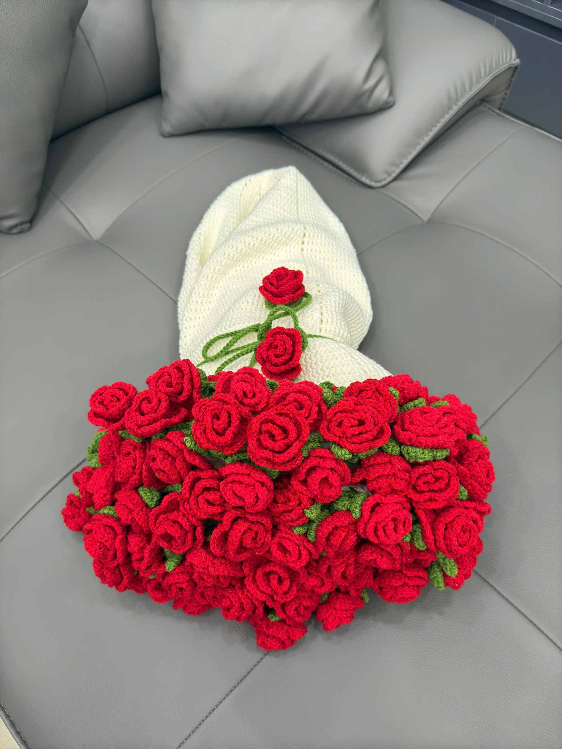Handmade Crochet Rose Bouquet Blanket: Foldable Flower Mat, Valentines Gift, Wedding Gift, Gift For Her, Mother’s Day Gift